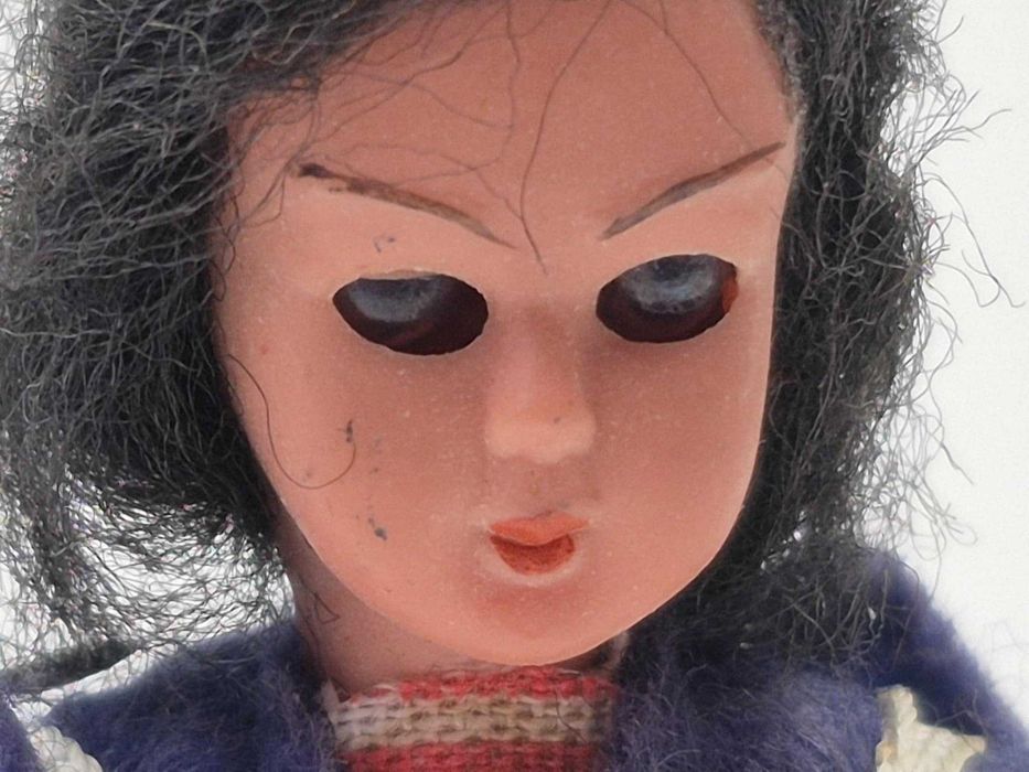 Celuloidowa stara lalka w stroju marynarskim 11,5 cm