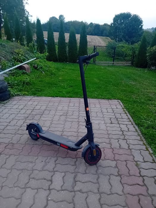 Hulajnoga xiaomi pro2