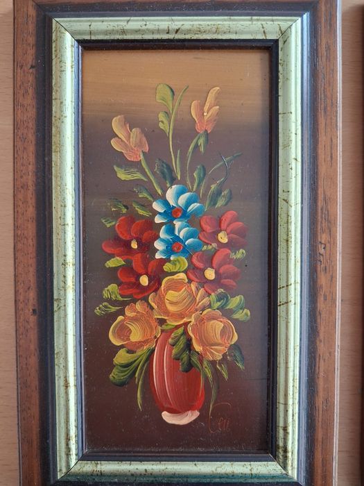 Quadros a óleo com motivos florais