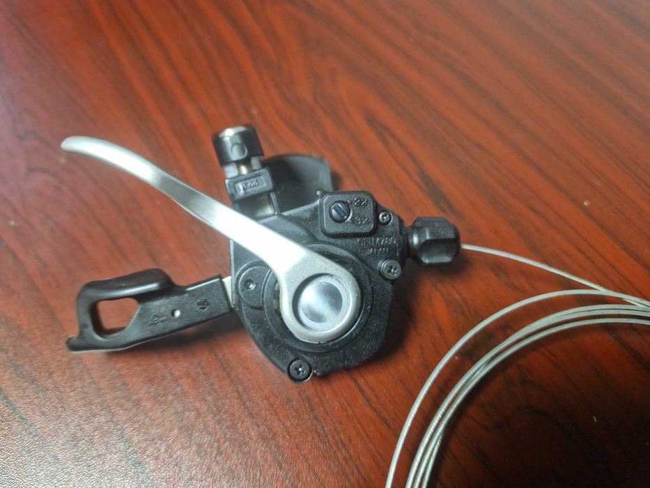 Manetka Shimano SL-M780 lewa