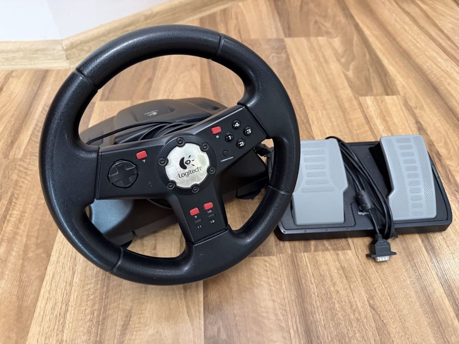 Kierownica Logitech Formula VIBRATION FEEDBACK WHEEL usb