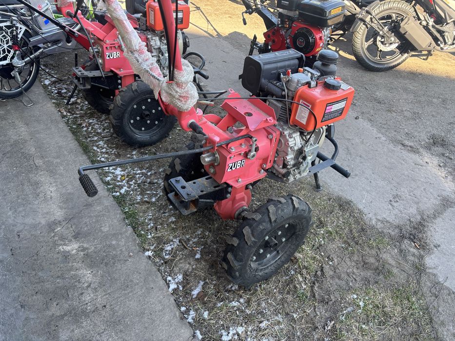 Мотоблок ZUBR HT-105
