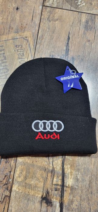 Czarna czapka zimowa dzianina unisex audi