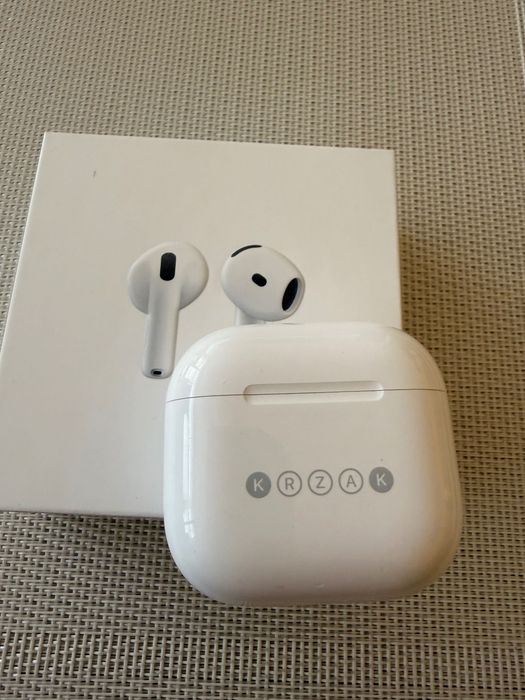 Apple AirPods 4 oryginalne bez ANC