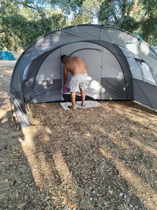 Tenda de Campismo Roskilde Tectake para 6 pessoas + 2 colchoes