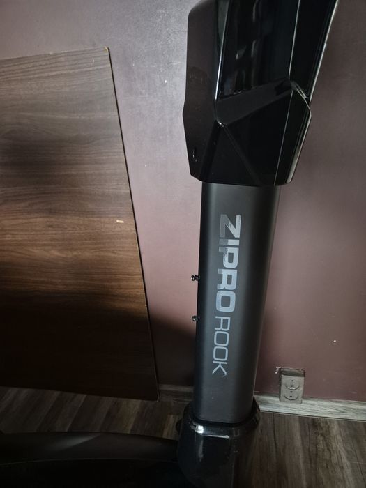 Rower stacjonarny zipro rook