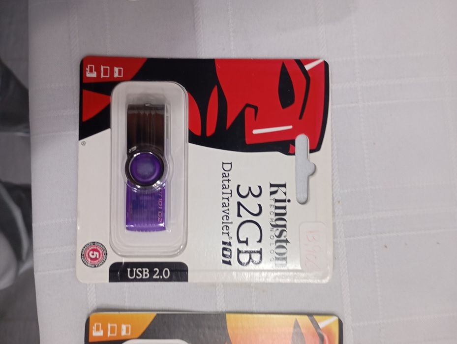 Pens Drives Kingston