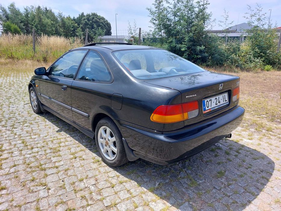 Honda Civic coupe 1.6 106cv