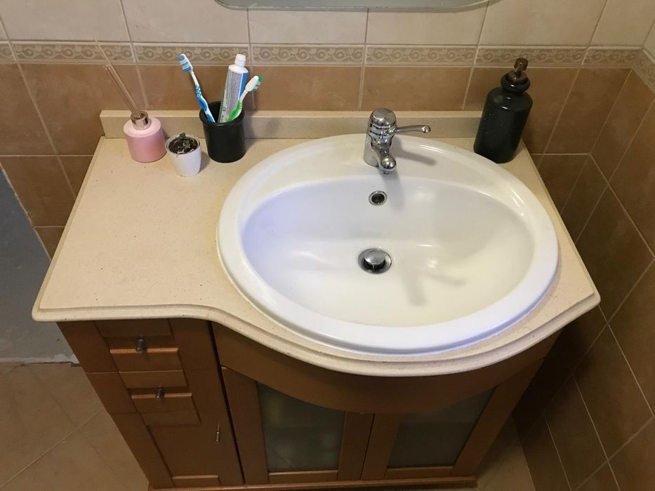 Móvel de casa de banho (WC) + lavatório + torneira + pedra + espelho
