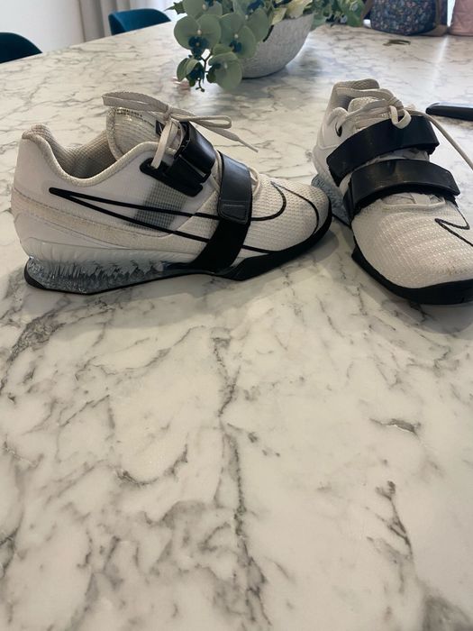 Sapatilhas nike romaleos 4