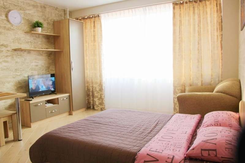 Посуточно стильная и уютная студия в ЖК Синергия , все рядом