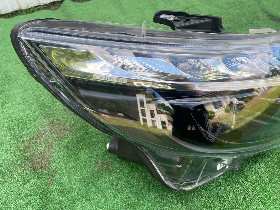lampa przód prawa mercedes v-klasa w447 a4479063301 full lift czarna