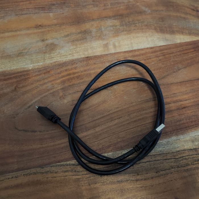 Продам интернет адаптер для пк модель: Archer t4u plus