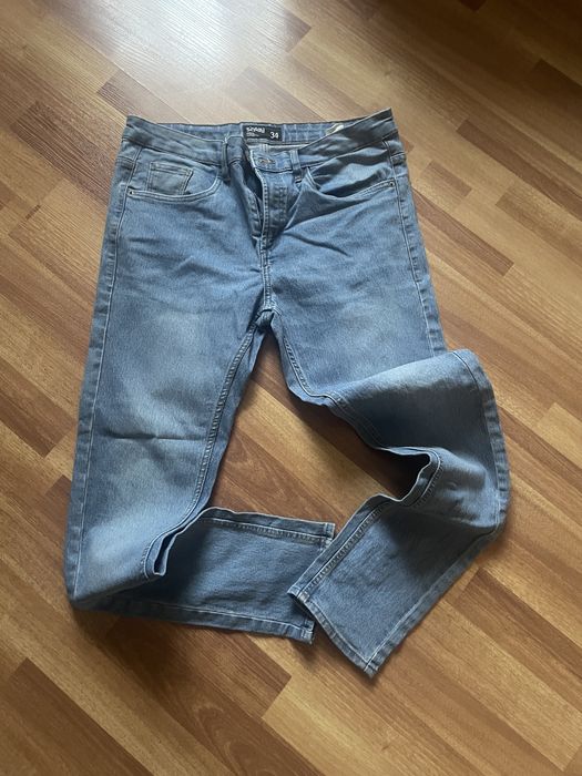 Джинси дві пари  130грн