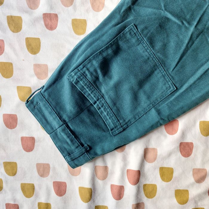 Calça cintura subida wide leg CODE