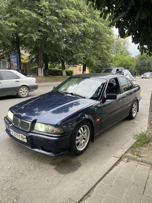 BMW  Є36 цікавить обмін