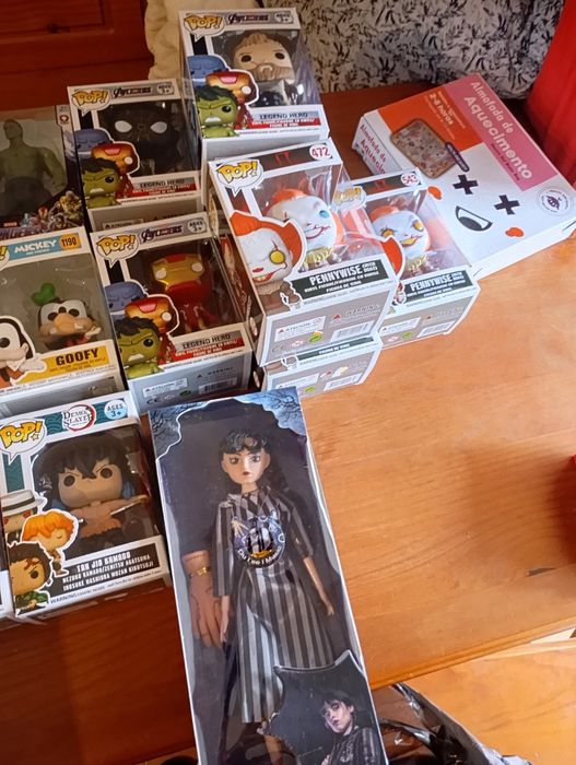 Pop Figures e bonecos