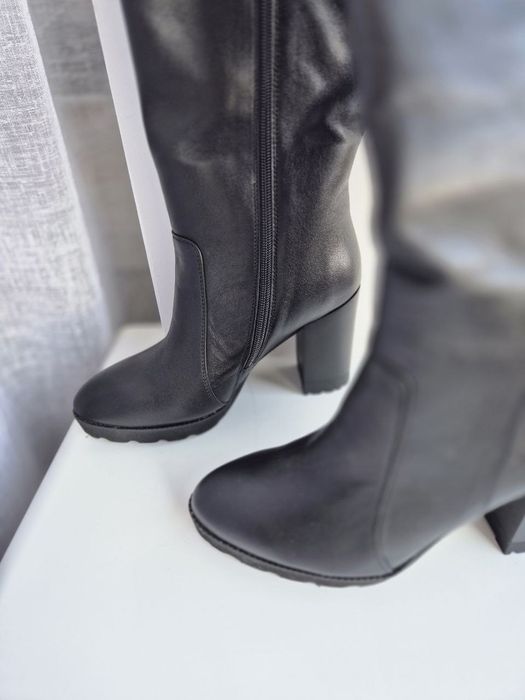 Жіночі чоботи (міжсезонні)