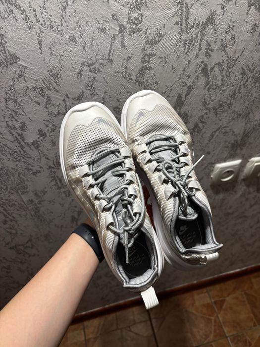 Кросівки nike air max axis