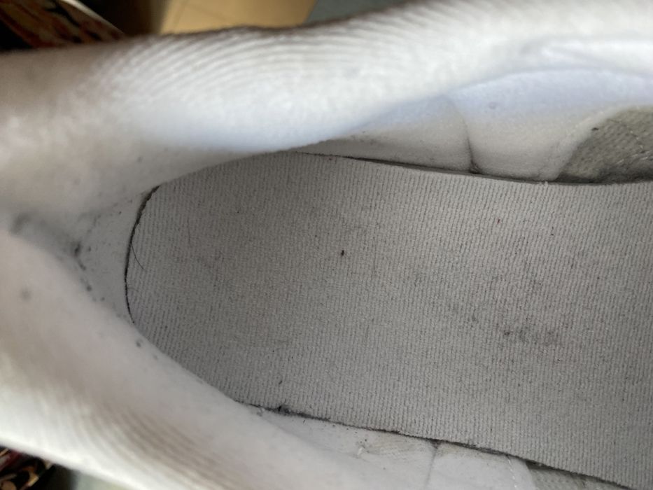 Кроссовки унисекс