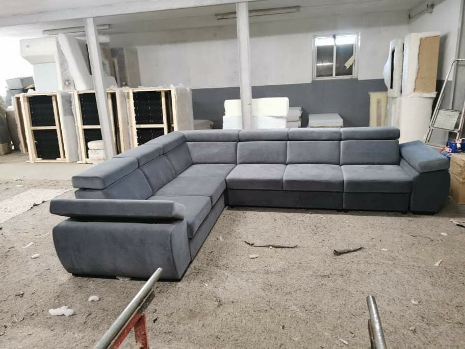 Narożnik 260x260 cm z funkcją spania Regulowane zagłówki