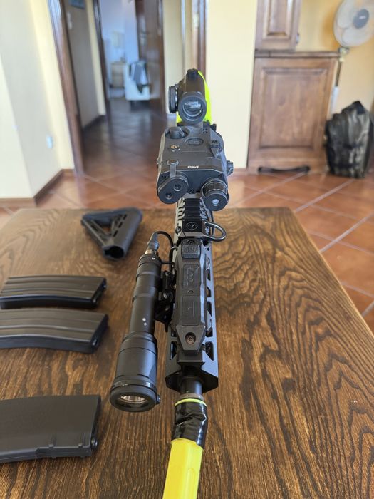 Rossi Sentinel M4