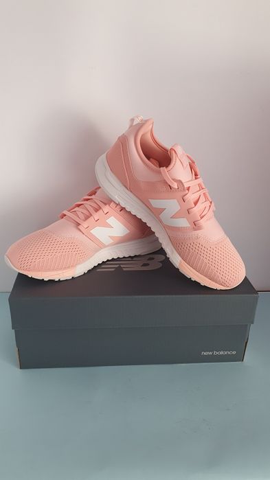 Buty damskie sportowe New Balance rozmiar 37.5 / wkładka 24 cm