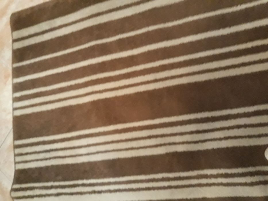 Carpete. 1,90 × 1,40