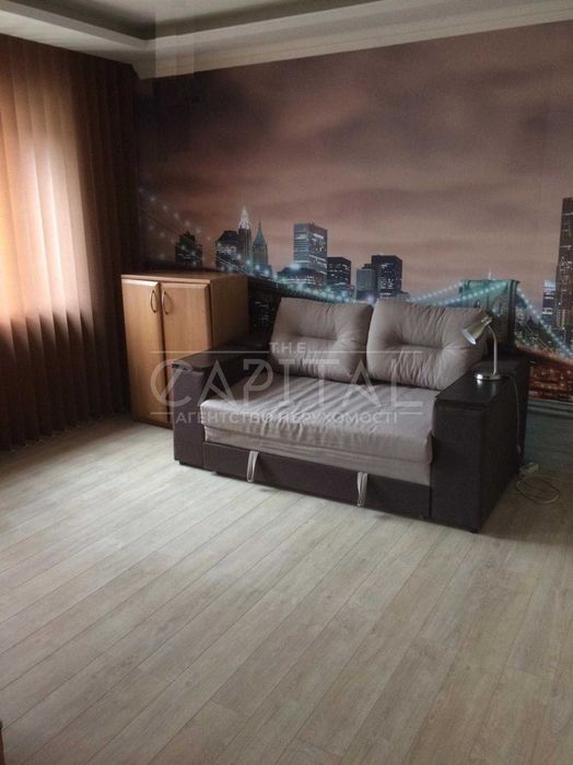 Продаж будинку 325м2, Княжичі, Броварський р-н, 8 соток