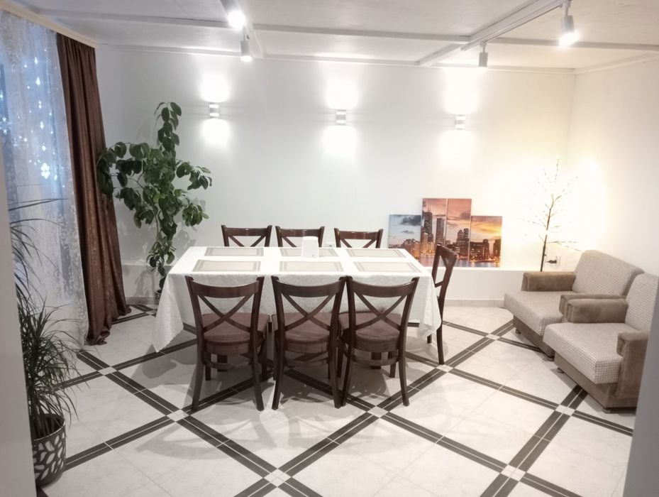 Садиба Під Скелею