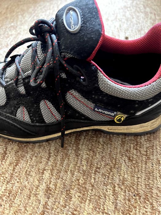 Sapatilhas de Trabalho – Biqueira de Aço – Tamanho 41