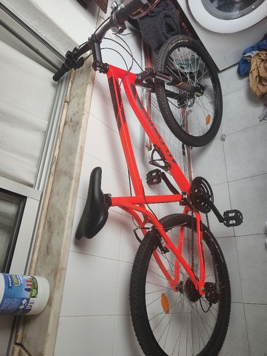 Bicicleta RockRider 340 + luzes dianteiras e traseiras.