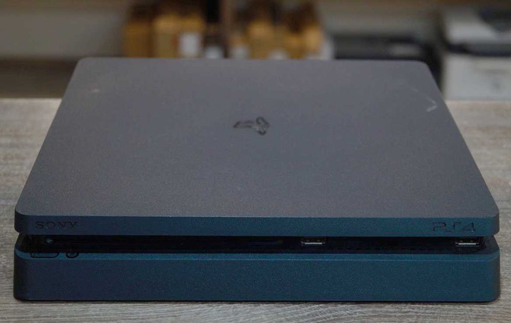 ГАРАНТІЯ Iгрова приставка Sony PlayStation 4 Slim 500GB TVOYO