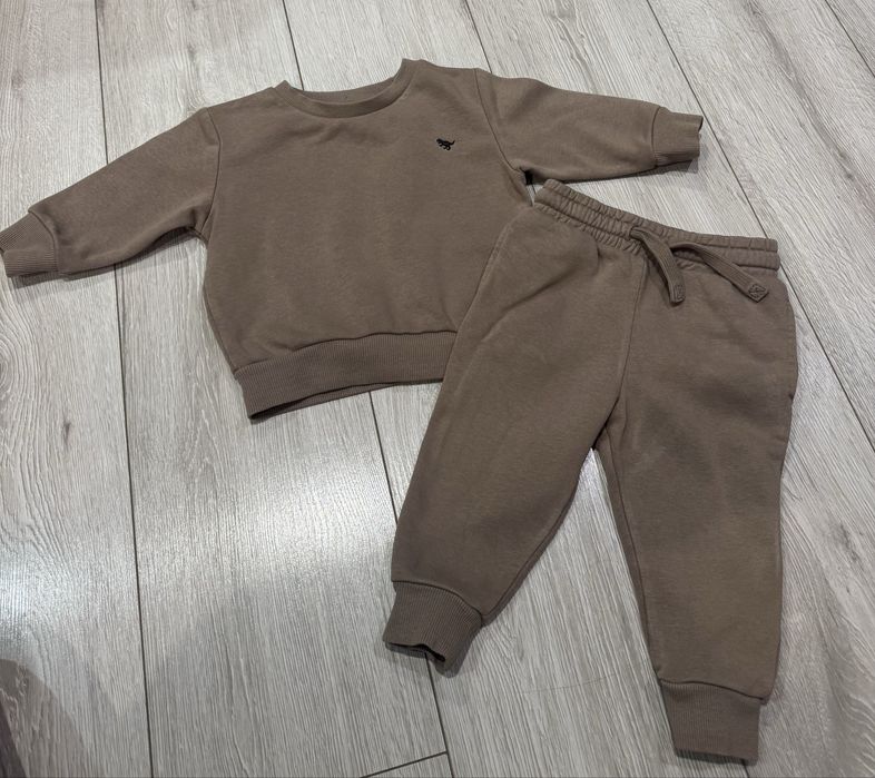 Костюм next 9-12 місяців