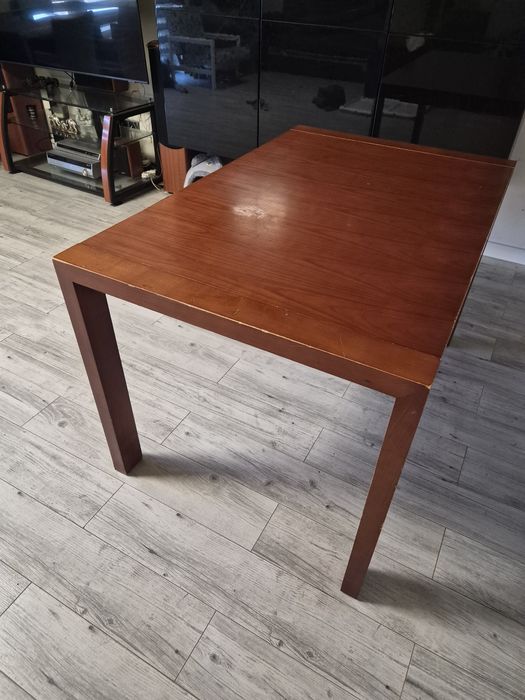 Stół  wymiary 125x80.50 cm