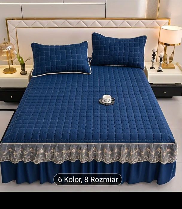 Ozdobne prześcieradło z poduszkami