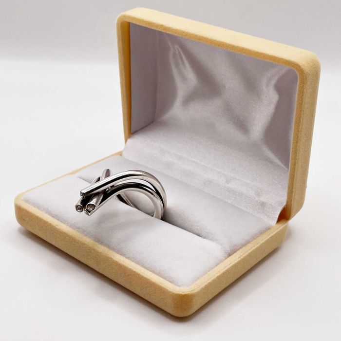 Pierścionek YES Projekt Jan Lekszycki Srebro 925  10,14 g  Rozmiar 18