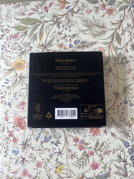 Lusterko Yves Saint Laurent