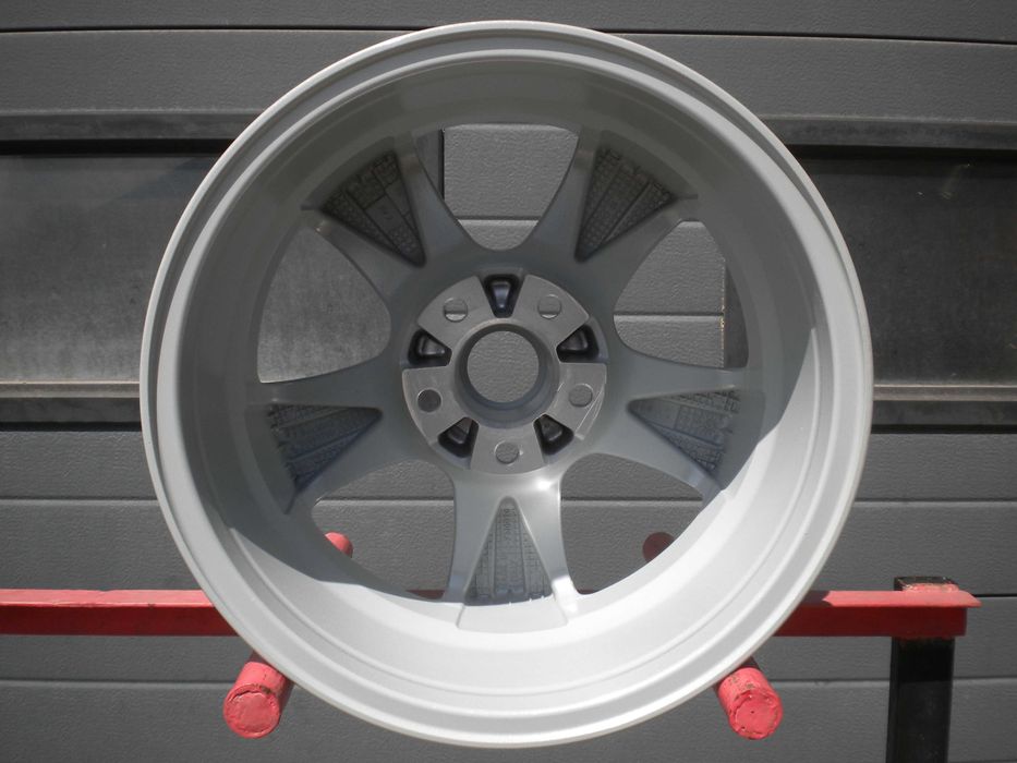 Felgi aluminiowe GMP Italia 16 5x114,3 et35 uszkodzeniatransportowe