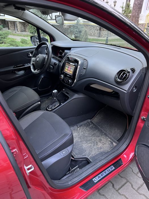 Продам Renault Captur 1.2 TCE 2016
