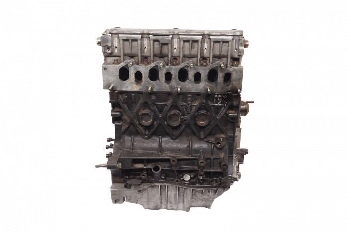 Двигун Мотор Рено трафік Опель віваро Нісан прімастар Лагуна Вольво1.9