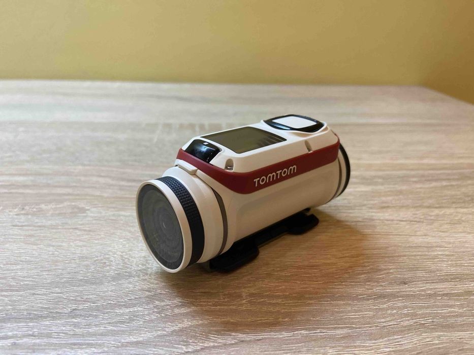 Екшн-камера TomTom Bandit