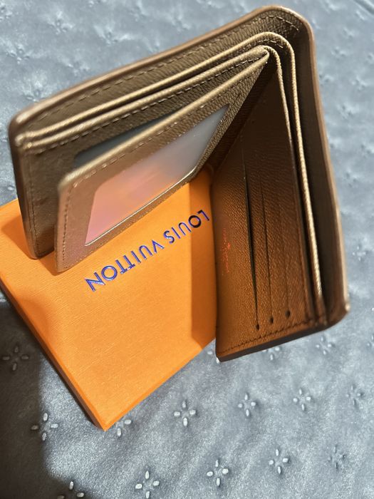 Carteira Louis Vuitton