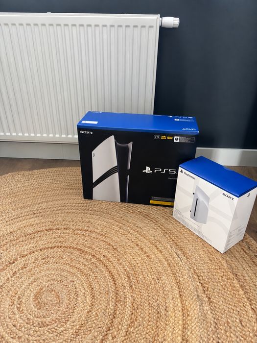 PlayStation 5 Pro+napęd+portal+stacja jak nowa gwarancja