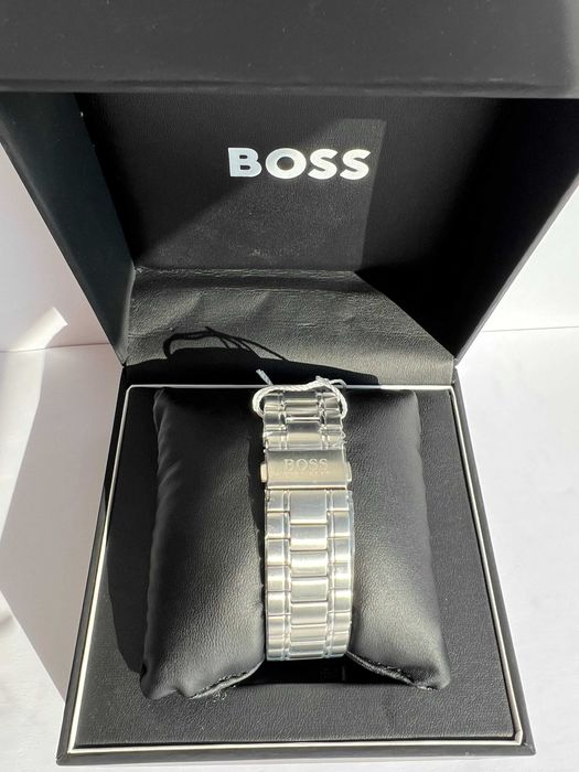 Годинник HUGO BOSS HB1513871