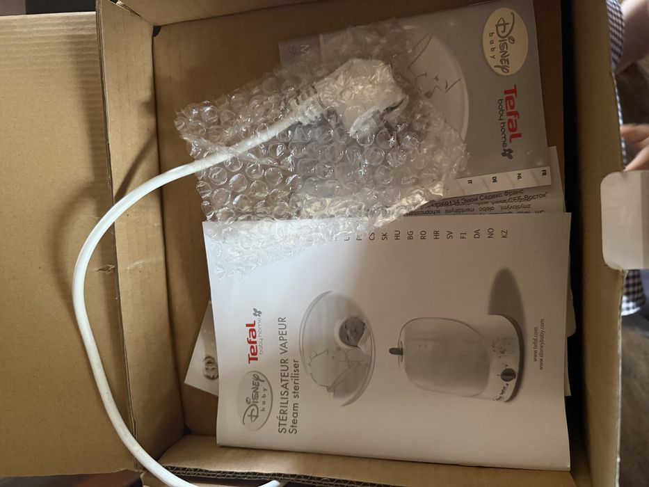Паровий стерилізатор для пляшечок Tefal TD730 Disney Baby, новий