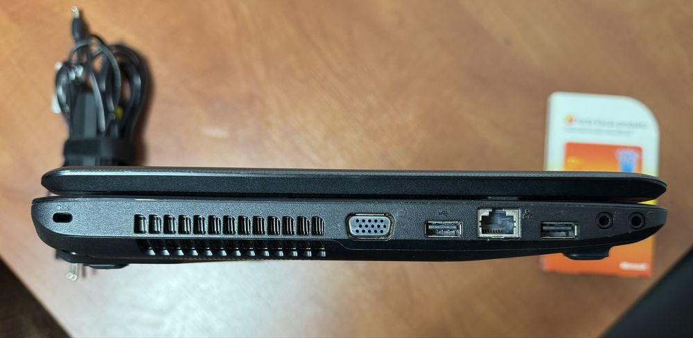 Toshiba Satellite C650-17W, 4GB RAM, HDD 500GB, 15,6” - Office 2010