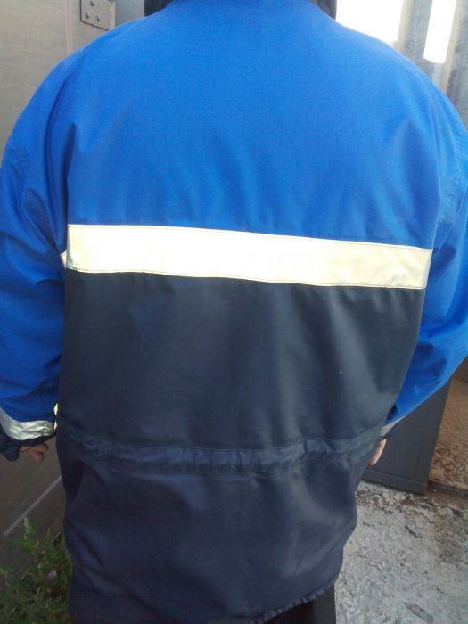 Специальная рабочая куртка очень большого размера