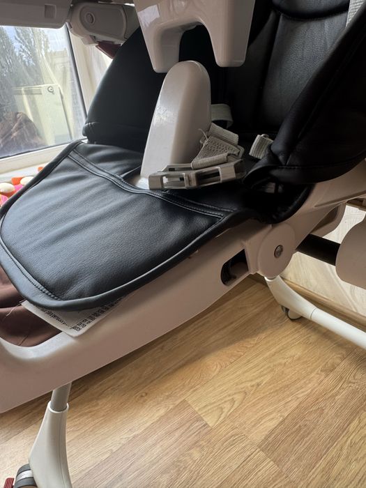Стільчик для годування Peg Perego