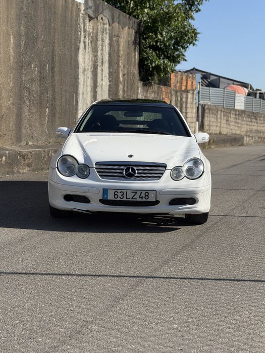 Mercedes C200 Sport Coupé 2.2 CDI – 2004